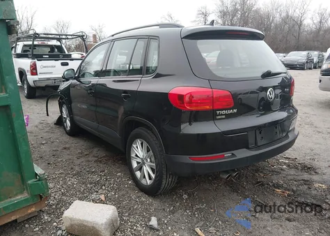 2017 Volkswagen Tiguan 2.0T/2.0T S z USA, uszkodzony, nr VIN WVGAV7AX5HK044761